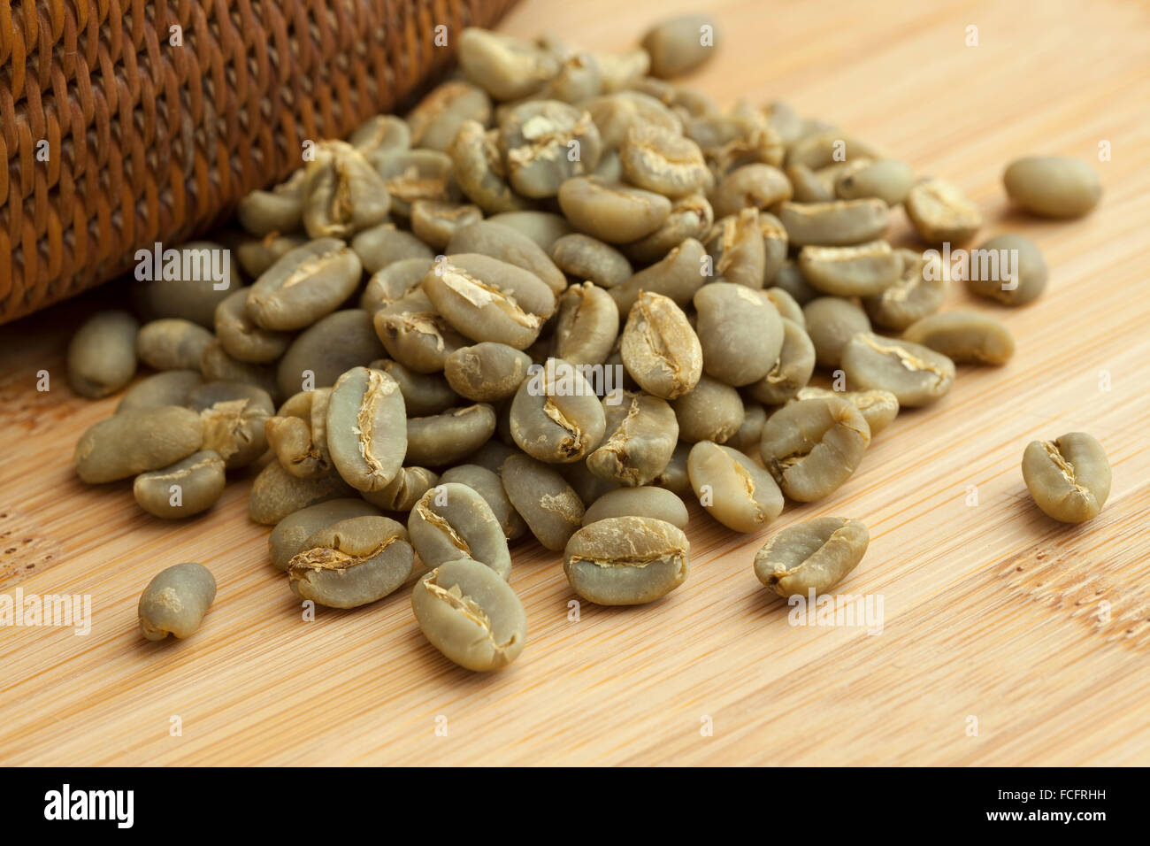 Tas de grains de café non torréfié Mandheling Indonésien Banque D'Images