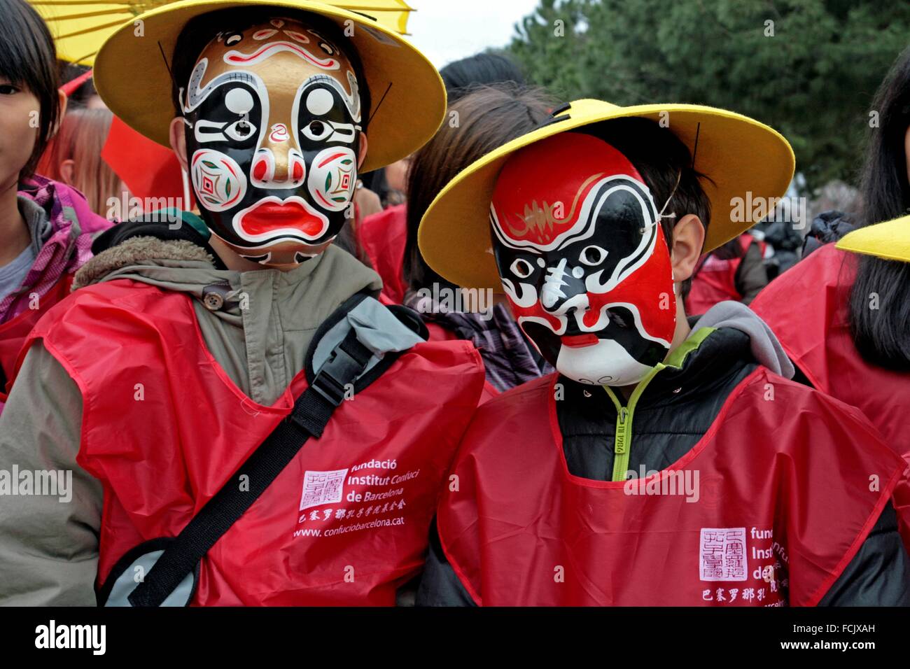 Masques, parade, célébration du Nouvel An chinois, l'année de la Chèvre,  Barcelone, Catalogne, Espagne Photo Stock - Alamy
