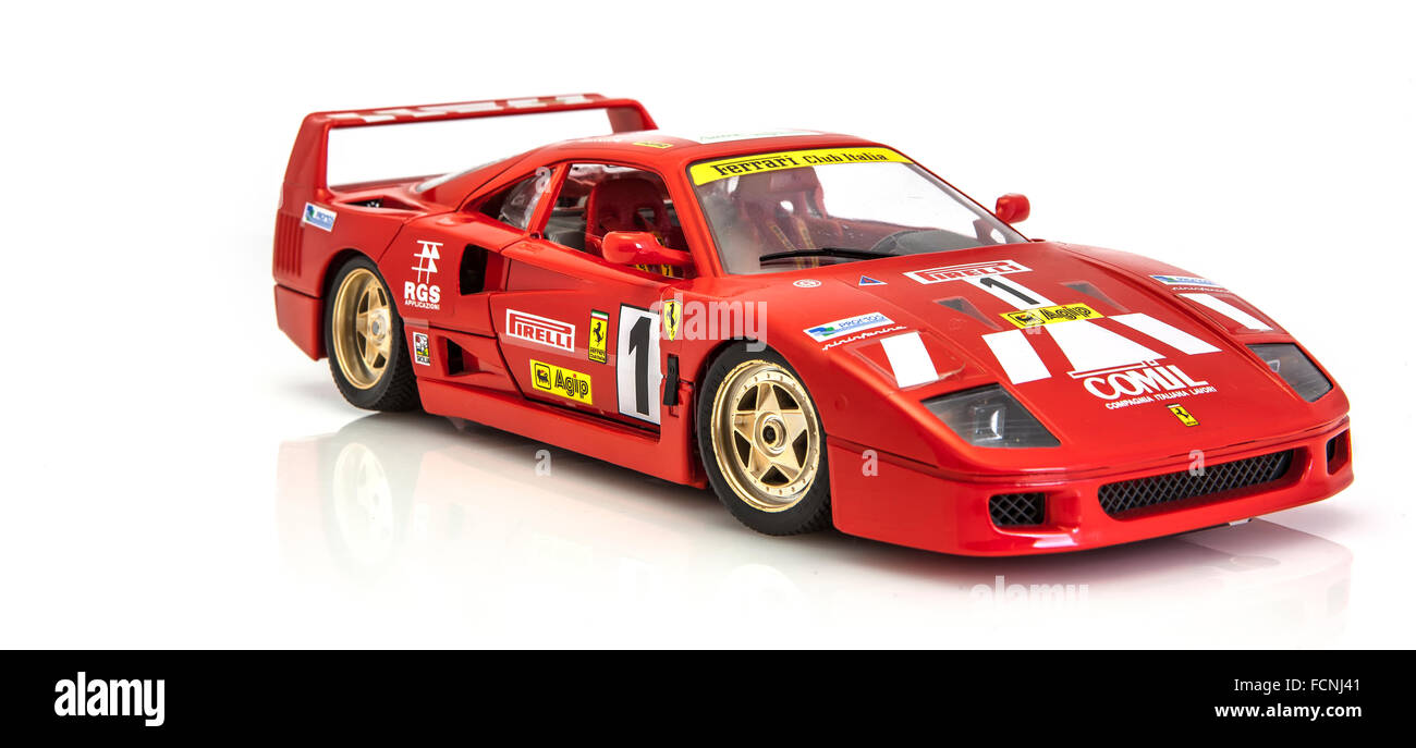 Fond d'écran : voiture, rouge, Ferrari F40 2048x1365 - SpanishGirl Fond d'écran : voiture, rouge, Ferrari F40 2048x1365 - SpanishGirl