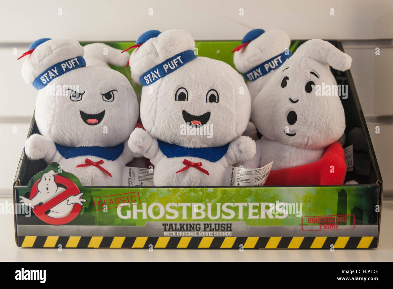 Londres, Royaume-Uni. 24 janvier 2016. Underground Toys présente  Ghostbusters les jouets mous au London's Olympia lors de l'ouverture de  cette année, le salon du jouet, le seul jouet jeu dédié, passe-temps et