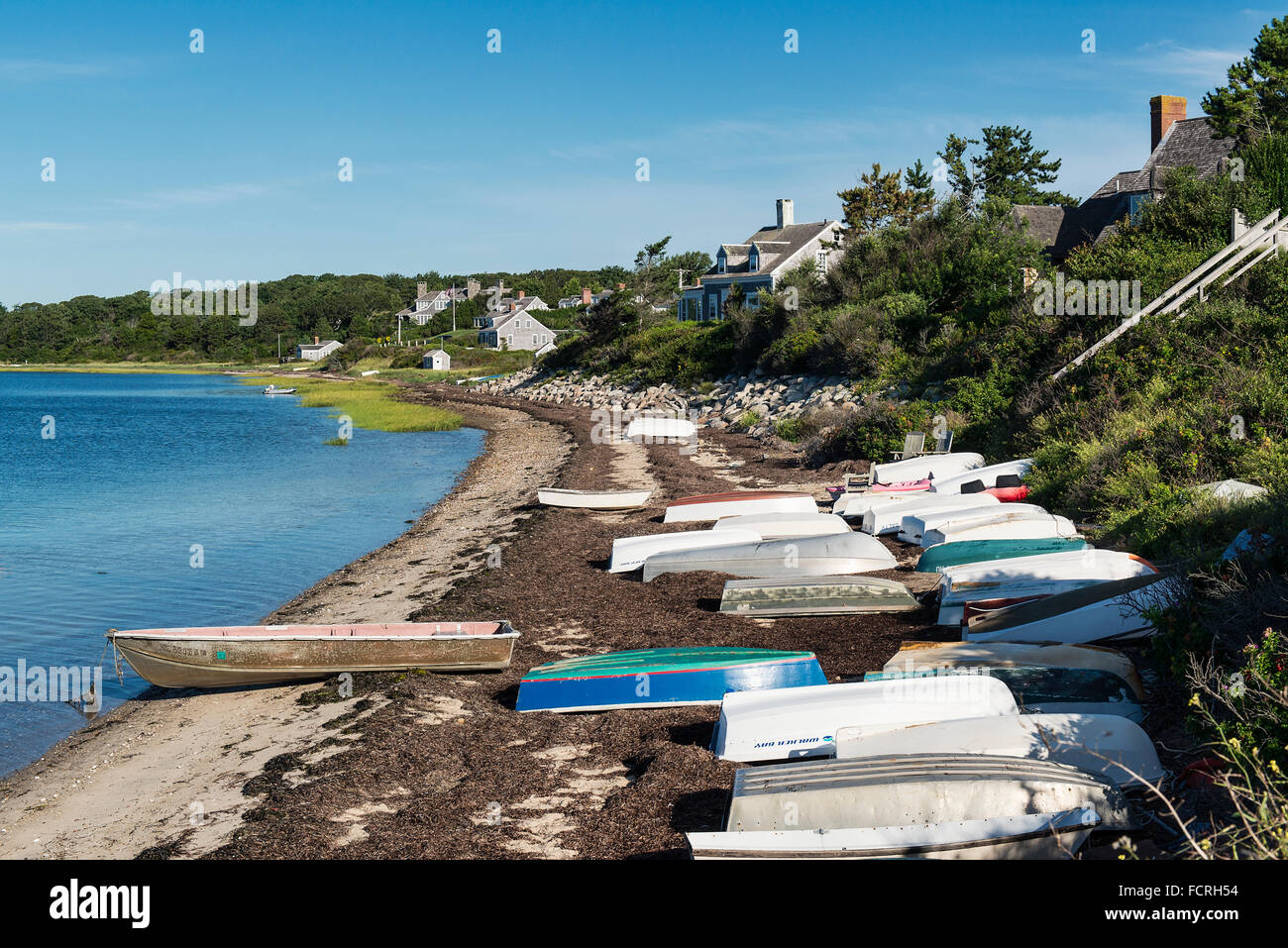 Barques sur la plage, le port de Chatham, Cape Cod, Massachusetts, USA Banque D'Images