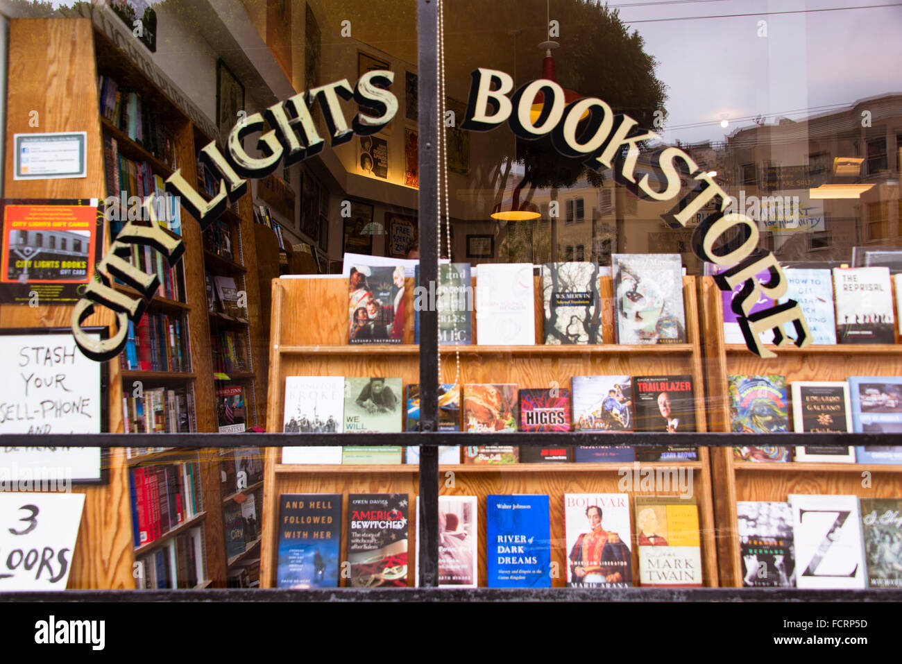 City Lights Bookstore fenêtre, San Francisco, Californie Banque D'Images
