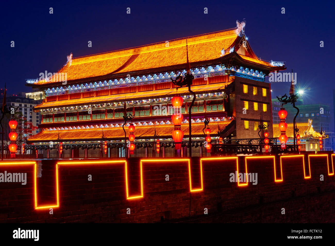 Chine, province du Shaanxi, Xi'an, les murailles de la ville et Watch Tower Banque D'Images