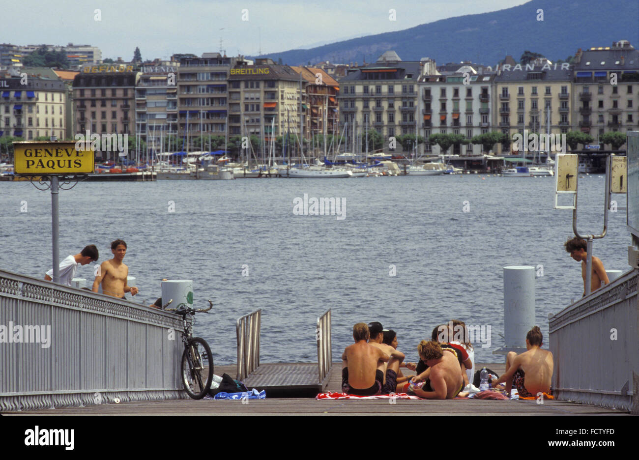 CHE, Suisse, Genève, sur les rives du lac Léman. CHE, Schweiz, Genf, Am Ufer des Genfer Sees. Banque D'Images