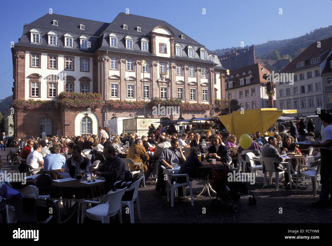 DEU, Allemagne, Heidelberg, l'ancien hôtel de ville sur la Place du marché. DEU, Deutschland, Heidelberg, Das Alte Rathaus Am Marktplatz. Banque D'Images