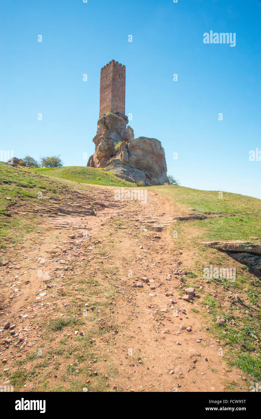 Chemin de Zafra castle, une scène de jeu des trônes tir. Campillo de Dueñas, province de Guadalajara, Castille La Manche, Espagne. Banque D'Images