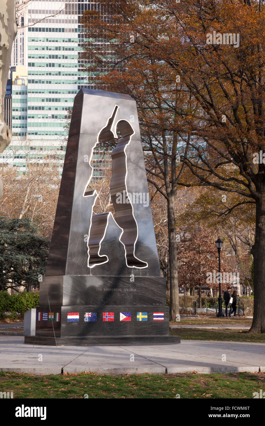 Universal Soldier Monument, Battery Park, New York City, États-Unis, Banque D'Images