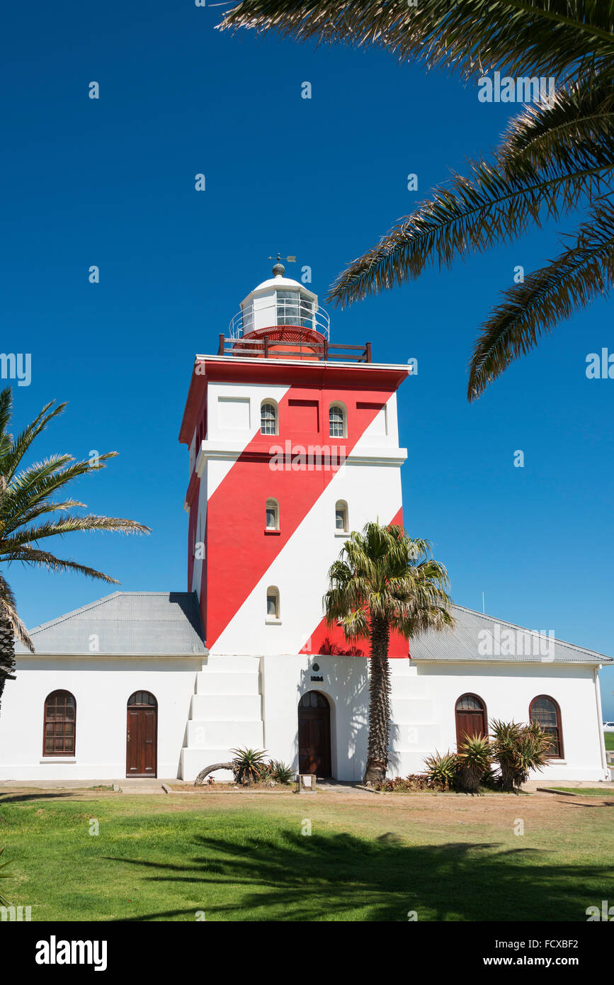 Le phare de Green Point historique (1824), Mouille Point, Cape Town, Western Cape Province, République d'Afrique du Sud Banque D'Images