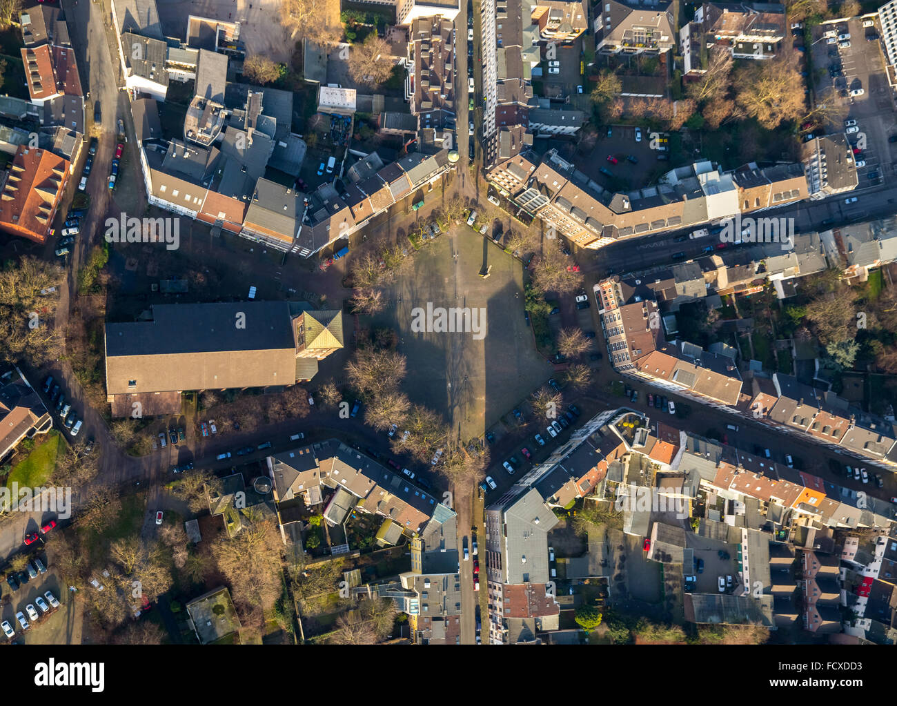 Vue aérienne, hexagoner place Dellplatz, hexagone, Église catholique de Saint Joseph dans Dellviertel, Duisburg, Ruhr, Banque D'Images