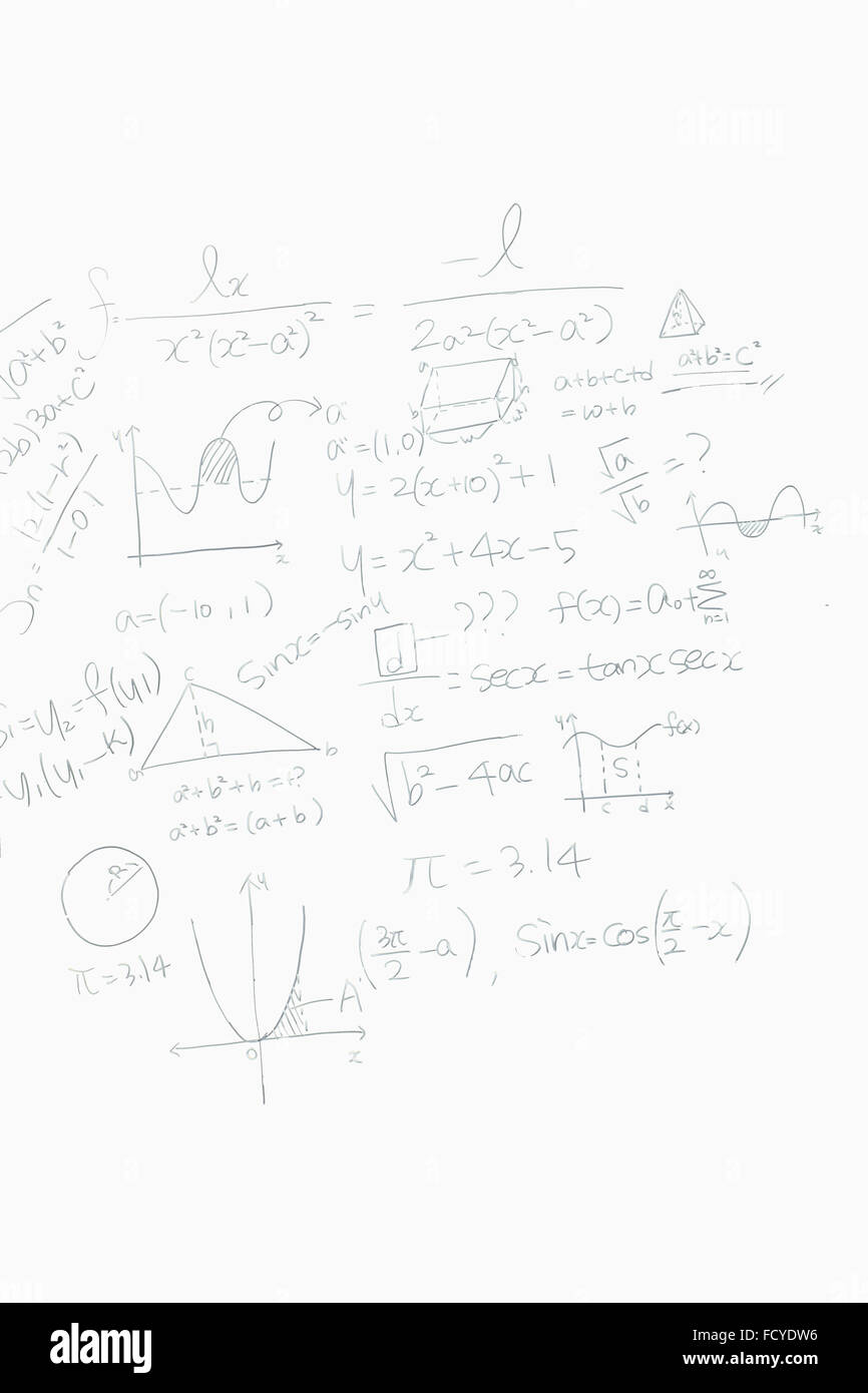 Des formules mathématiques et des figures a noté Banque D'Images