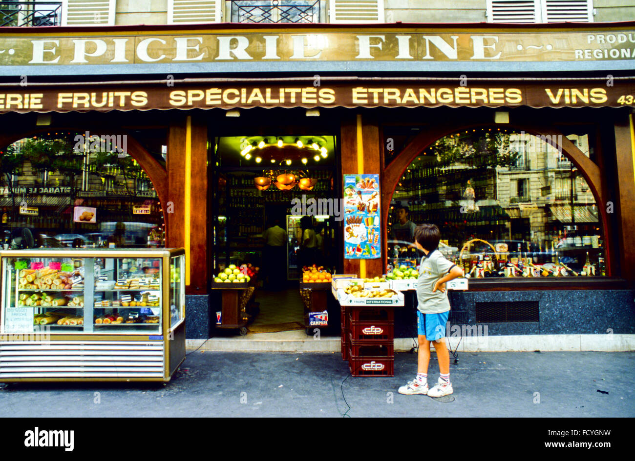 File:La Grande épicerie de Paris, 80 rue de Passy, Paris 16e 3.jpg -  Wikimedia Commons