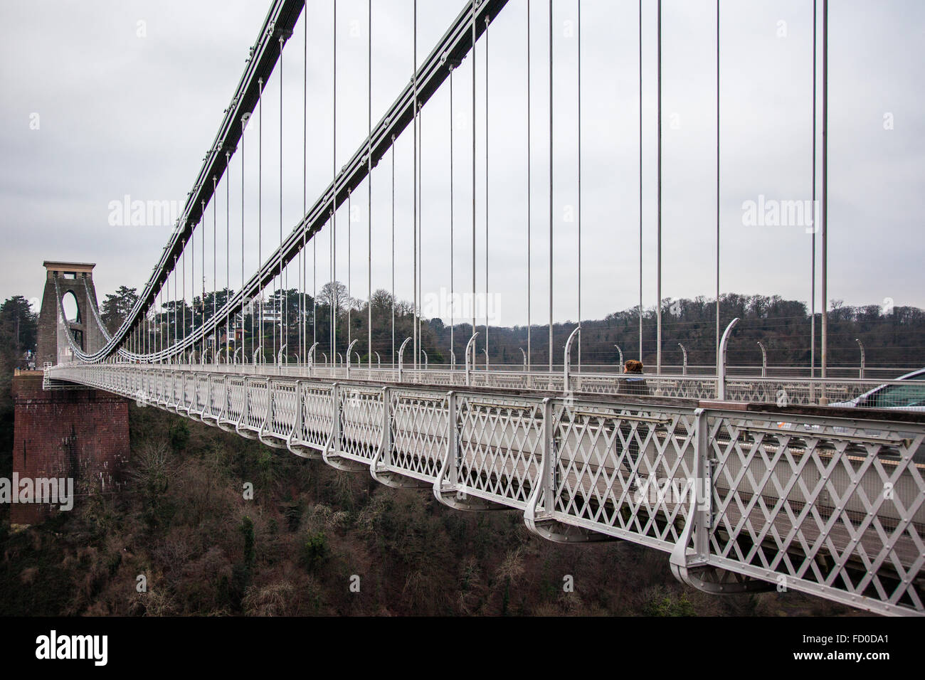 Clifton Suspension Bridge dans une journée grise à Bristol, Angleterre Banque D'Images