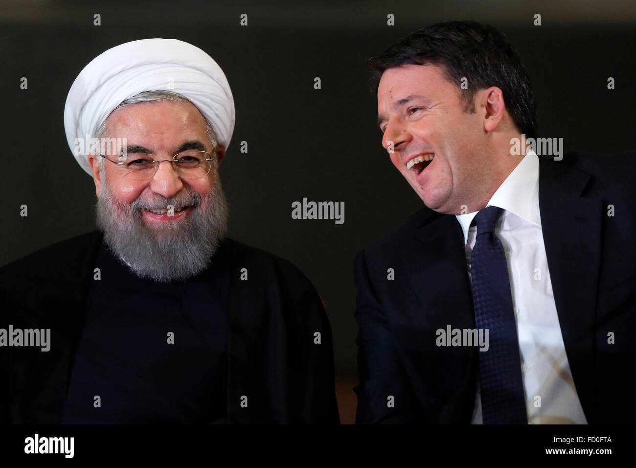 Rome, Italie. 25 janvier, 2016. Hassan Rohani et Matteo Renzi. Le Premier ministre italien rencontre le président de l'Iran. Credit : Insidefoto/Alamy Live News Banque D'Images