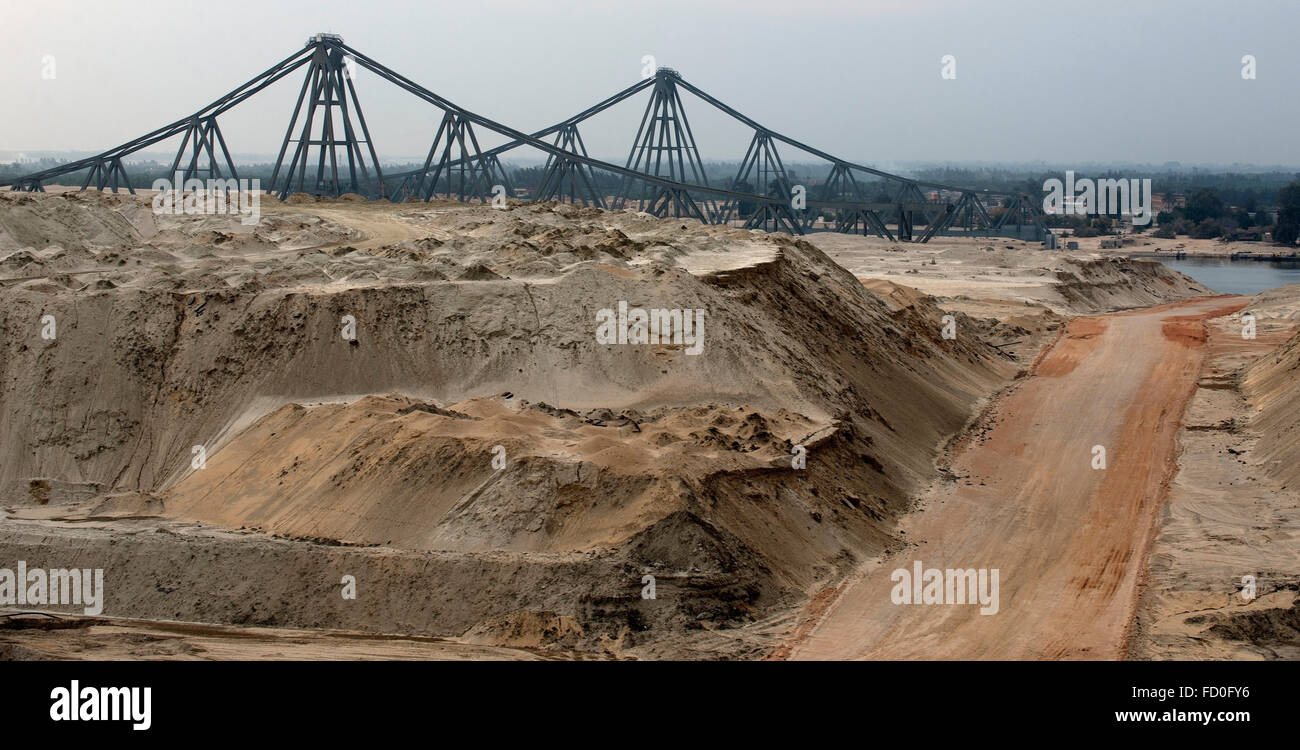 -El Ferdan pont tournant, le plus long pont métallique en rotation dans le monde. Banque D'Images