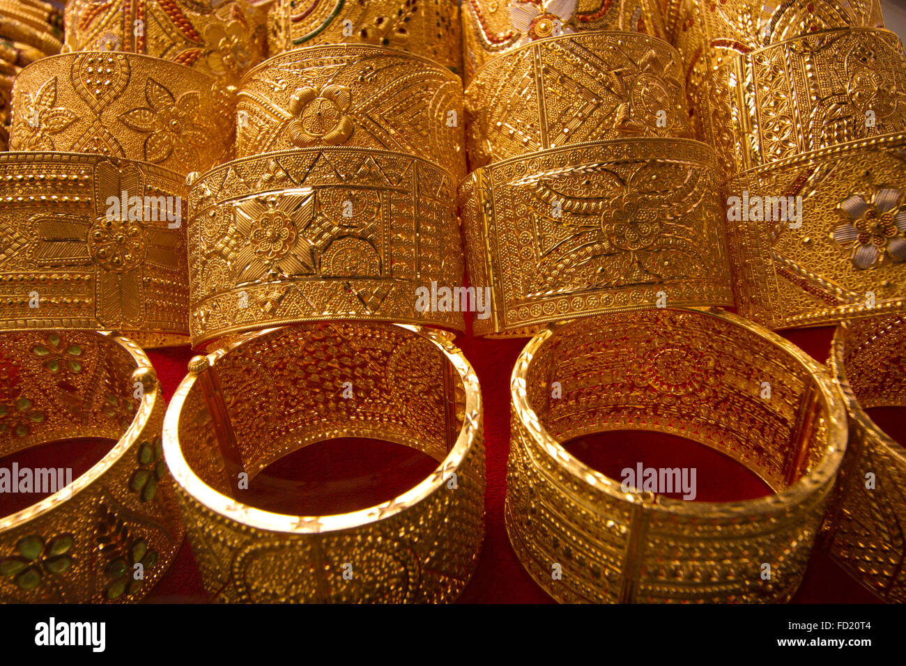 Arap gold - affiche identique peut être vu dans les souks de l'or dans tous les Etats arabes du Golfe Banque D'Images