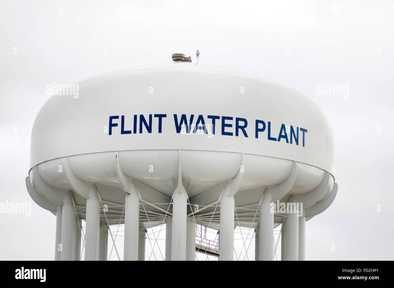L'eau de la tour de l'usine de Flint de Flint, Michigan 2016 Banque D'Images