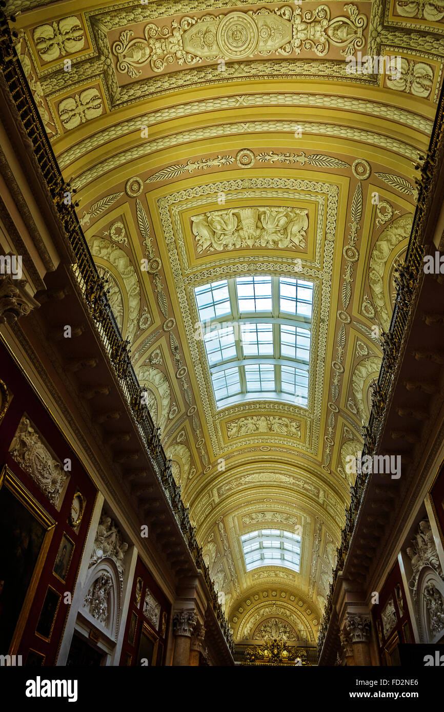Plafond richement décoré la guerre Galeries l'Ermitage Saint-pétersbourg Banque D'Images
