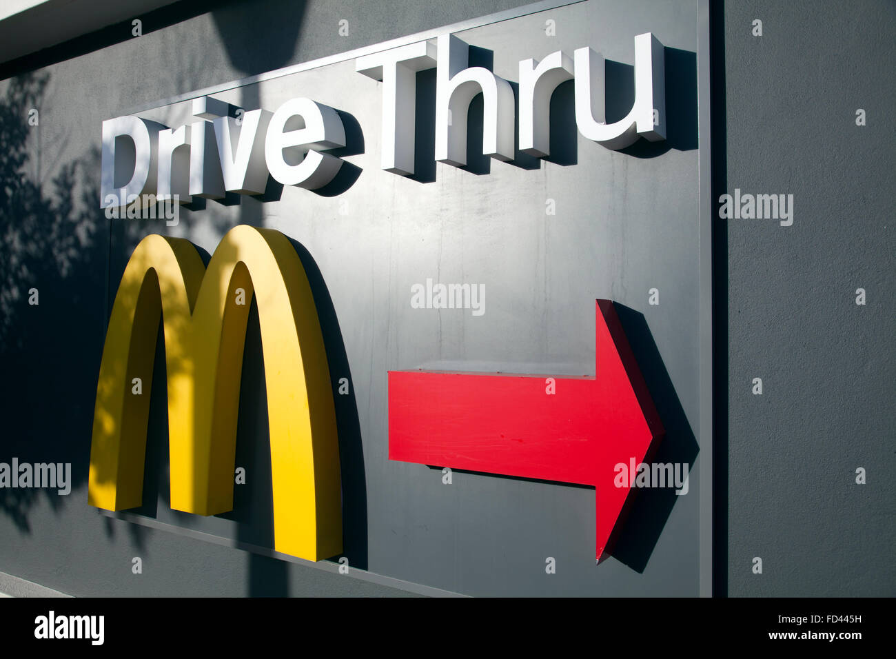McDonalds Drive Thru Sign in Cape Town - Afrique du Sud Banque D'Images