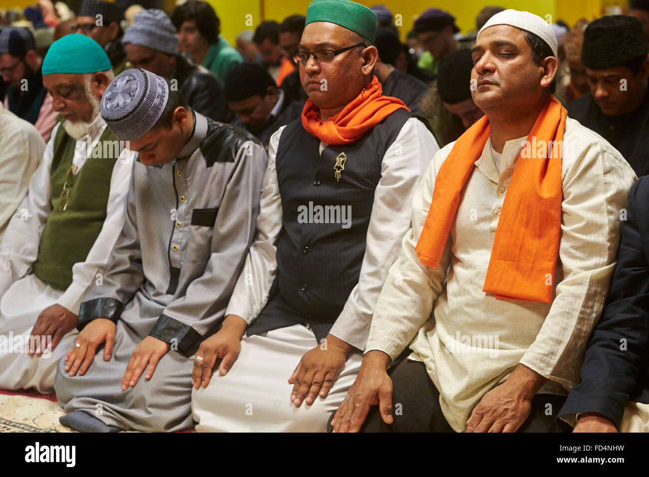 Les musulmans soufis de prier. Banque D'Images