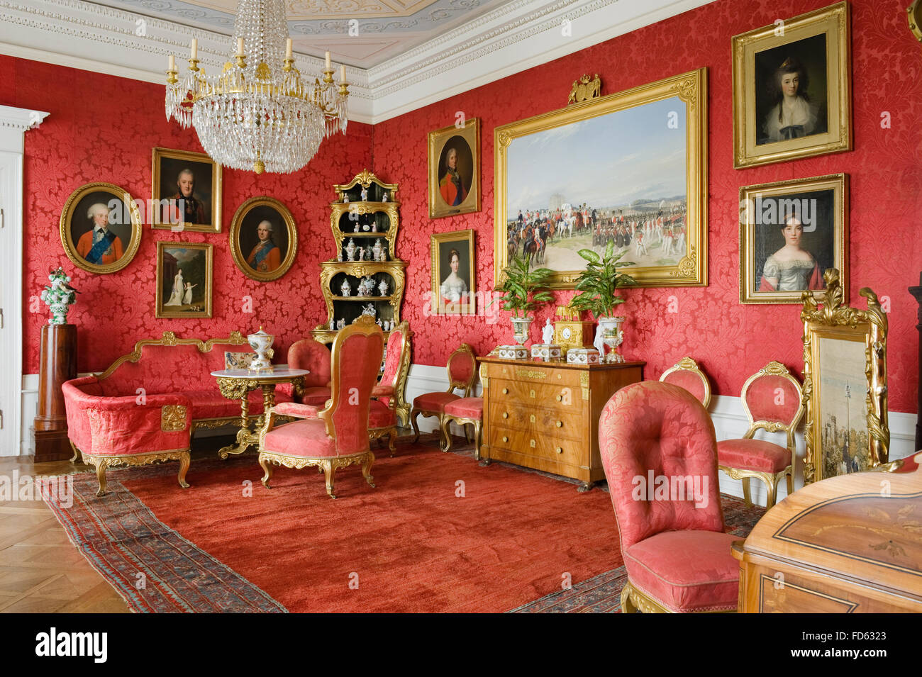 Les illustrations encadrées de dorures en danois Suite de Schloss Fasanerie près de Fulda en Allemagne Banque D'Images