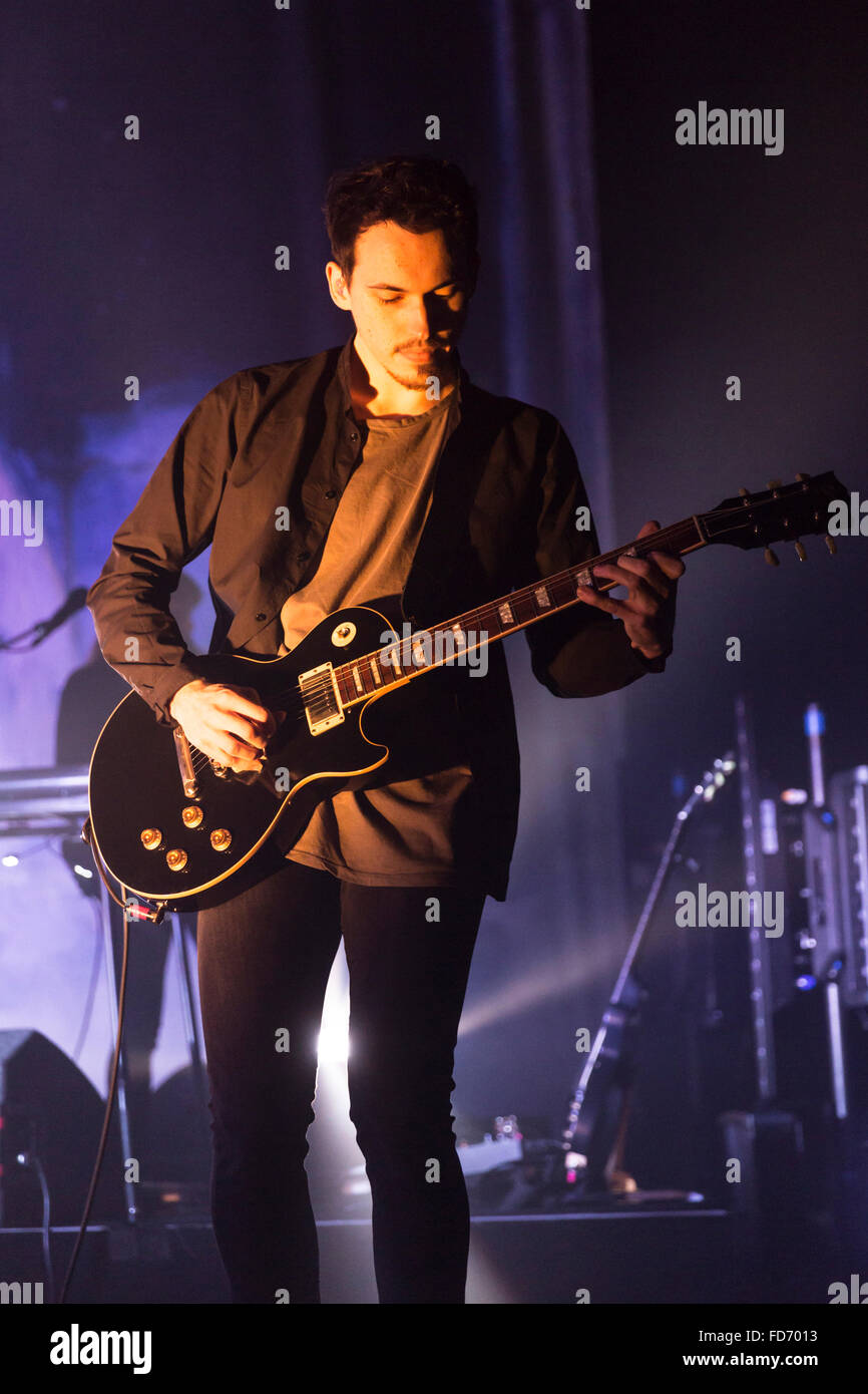 Londres, Royaume-Uni, 28 janvier 2016. Fille Performance Live à l'O2 Kentish Town Forum. © Robert Stainforth/Alamy Banque D'Images