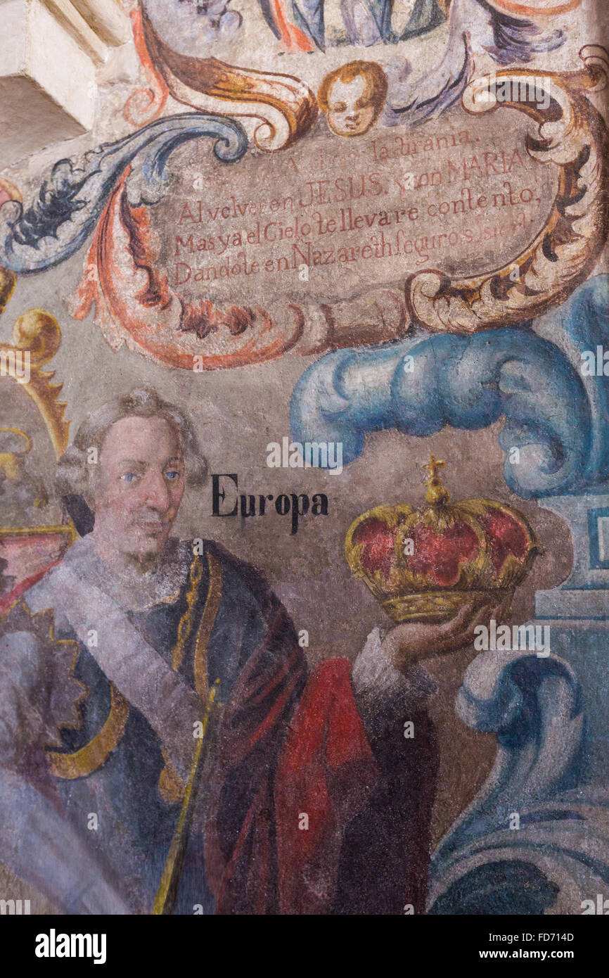 À l'intérieur du sanctuaire d'Atotonilco populaire mexicain avec des fresques baroques peintes sur le plafond et les murs à Atotonilco, au Mexique. Les peintures ont été fait par Antonio Martinez de Pocasangre et Jose Maria Barajas sur une période de trente ans et est connue comme la Chapelle Sixtine du Mexique. Banque D'Images