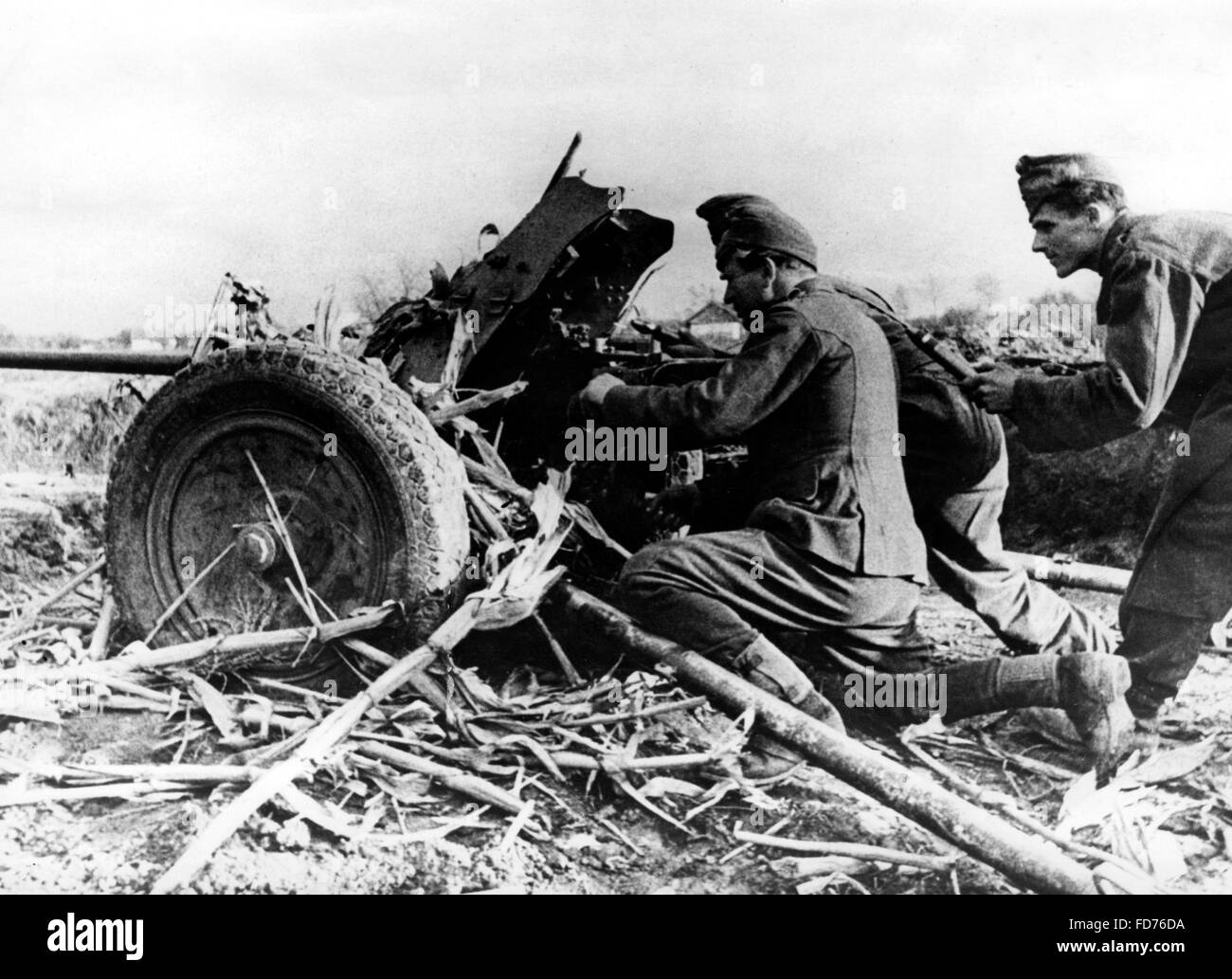 L'artillerie antichar hongrois pendant le siège de Budapest, 1944 Banque D'Images