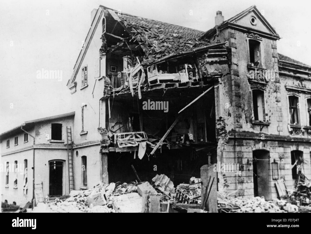Un bâtiment résidentiel détruit au cours d'un raid aérien à Castrop-Rauxel, 1940 Banque D'Images
