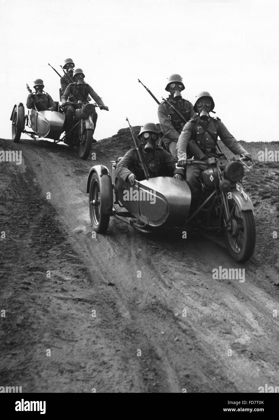 Au cours d'un rifleman moto training ride, 1935 Banque D'Images