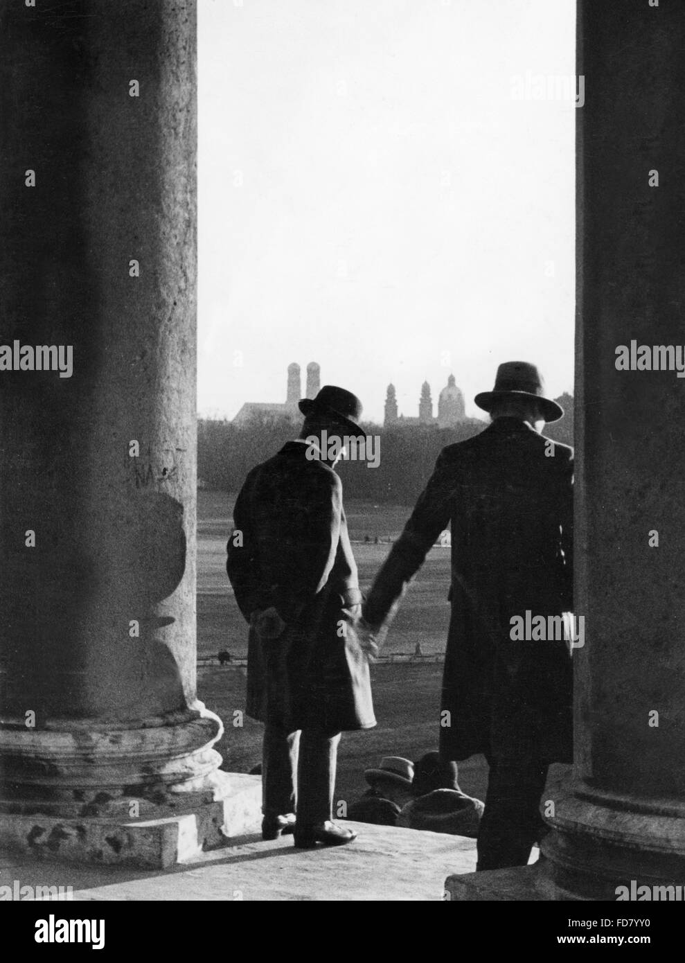 English garden in munich monopteros Banque de photographies et d’images