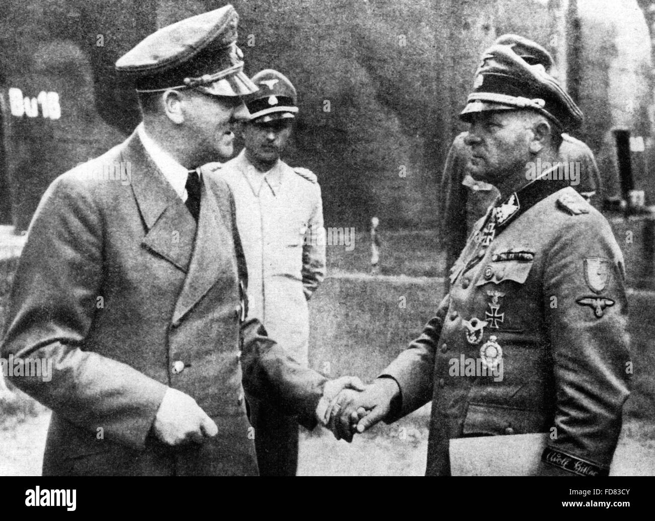 Adolf Hitler avec le Führer à Sepp Dietrich quarts principaux, 1944 Banque D'Images