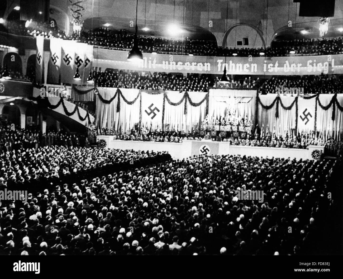 Adolf Hitler lors de son discours à l'occasion du jubilé de la prise du pouvoir, 1940 Banque D'Images