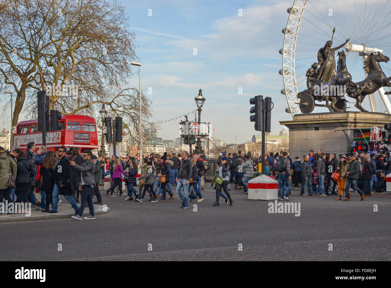Touriste à Westminster London United Kingdom Banque D'Images