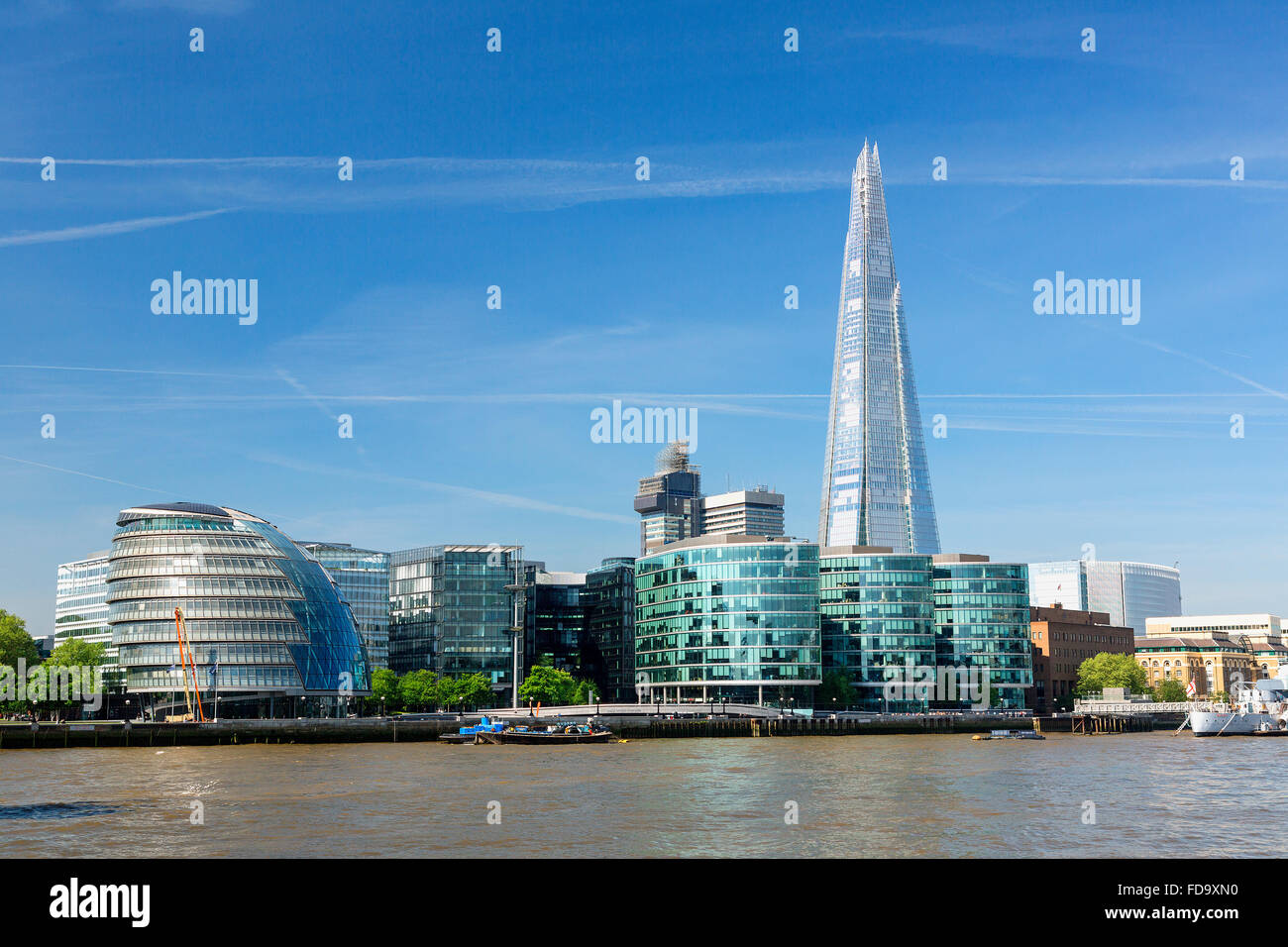L'hôtel de ville, le Shard et le HMS Belfast sur la Tamise. Banque D'Images