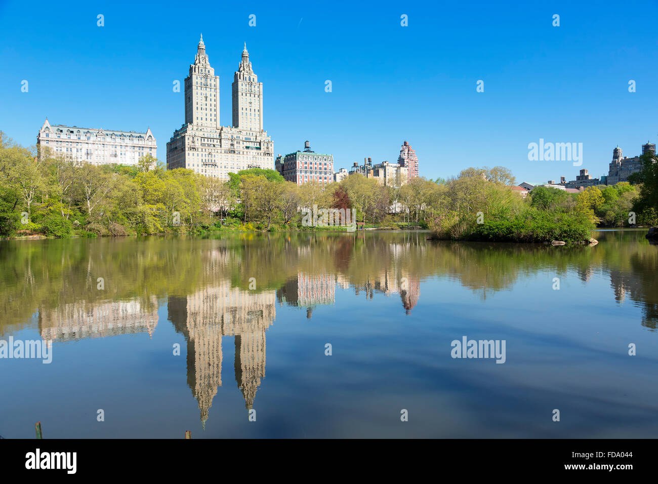 Les immeubles de grande hauteur autour de Central Park Banque D'Images
