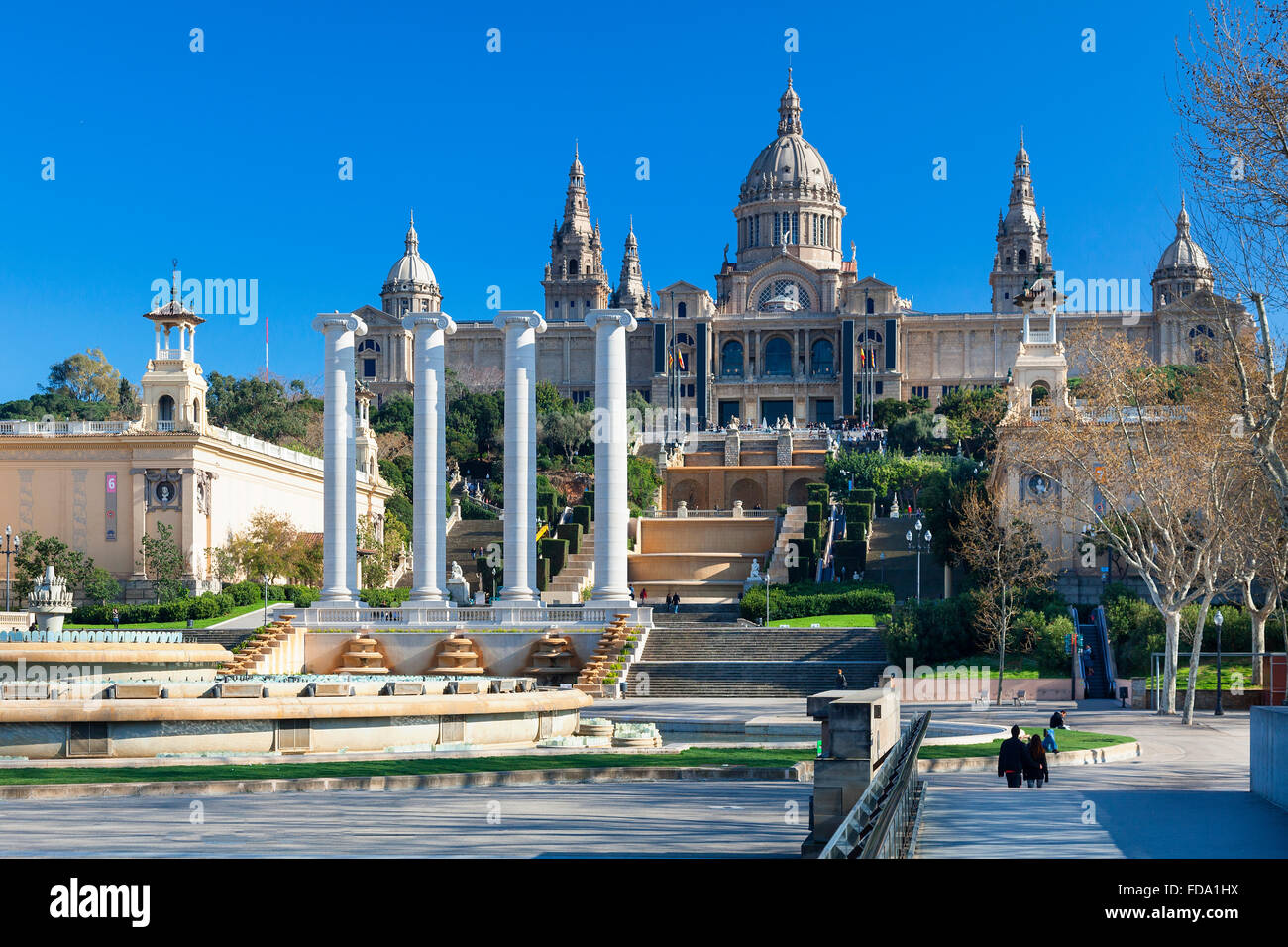 Espagne, Catalogne, Barcelone, Montjuic, le Musée National d'Art de Catalogne (MNAC), le Palais National (Palau Nacional) Banque D'Images