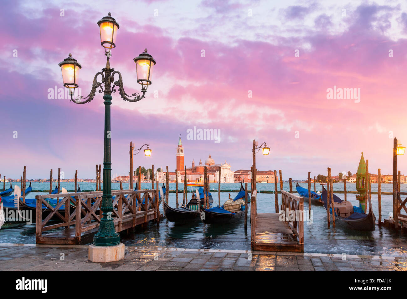 Venise, vue sur l'île San Giorgio à partir de la place San Marco Banque D'Images