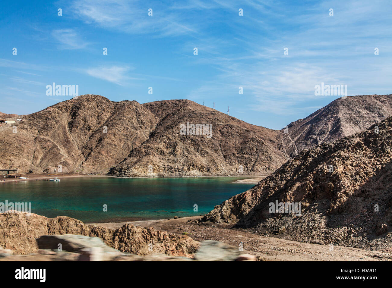 Un bras du golfe d'Aqaba, près de Taba sur la péninsule du Sinaï en Égypte. Banque D'Images