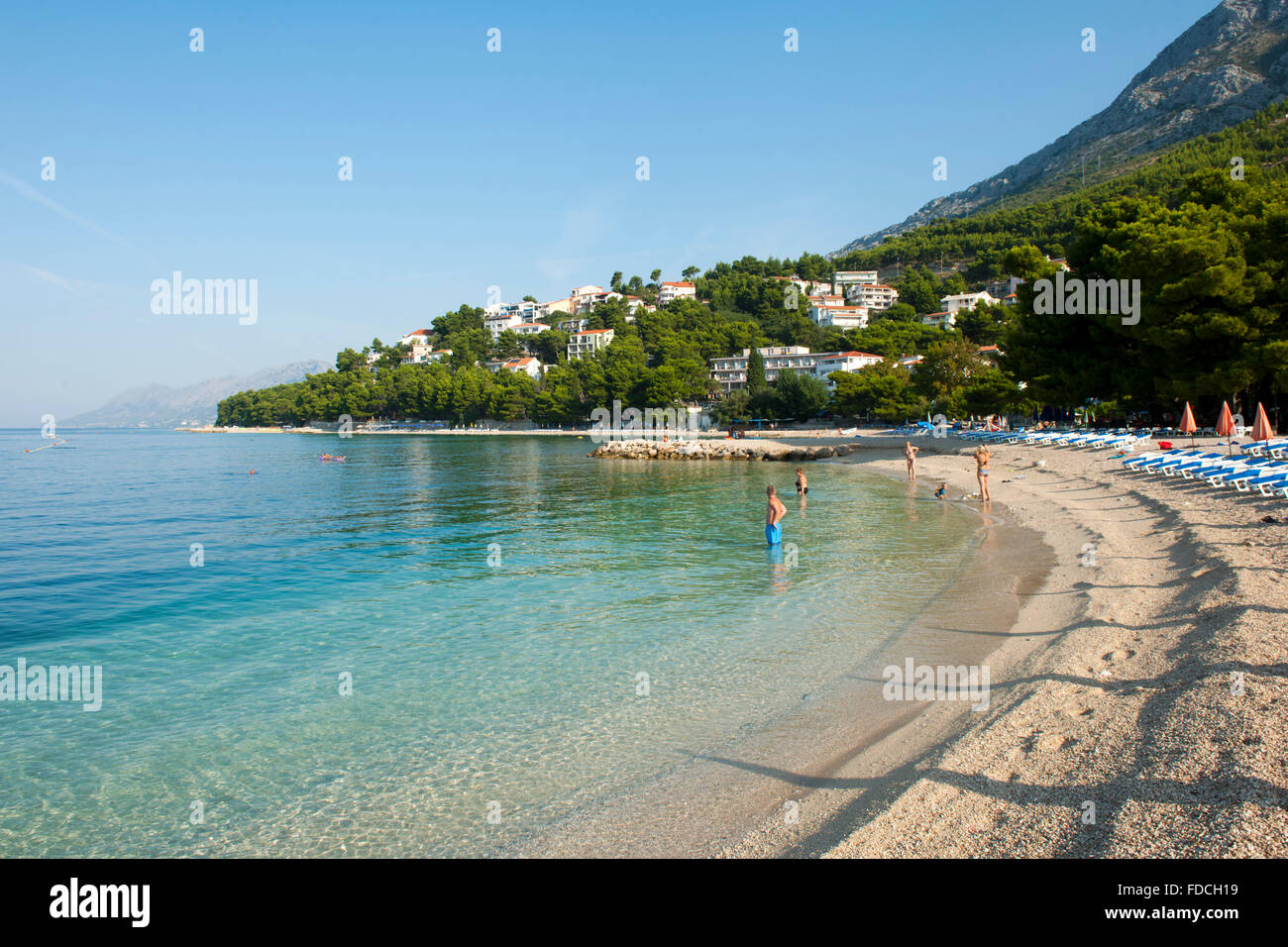 Kroatien, Dalmatien, Makarska Riviera, Strand von Baska Voda Banque D'Images