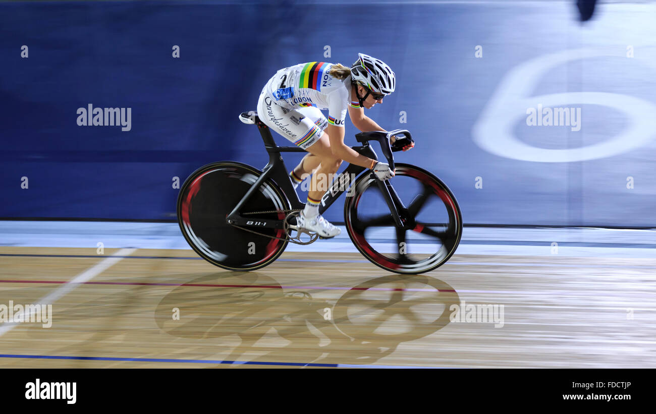 Londres, Royaume-Uni, 22 octobre 2015. Jour 6 Londres. Stephanie Pohl, Point's Race Champion du monde, à Lee Valley VeloPark, Stratford Banque D'Images