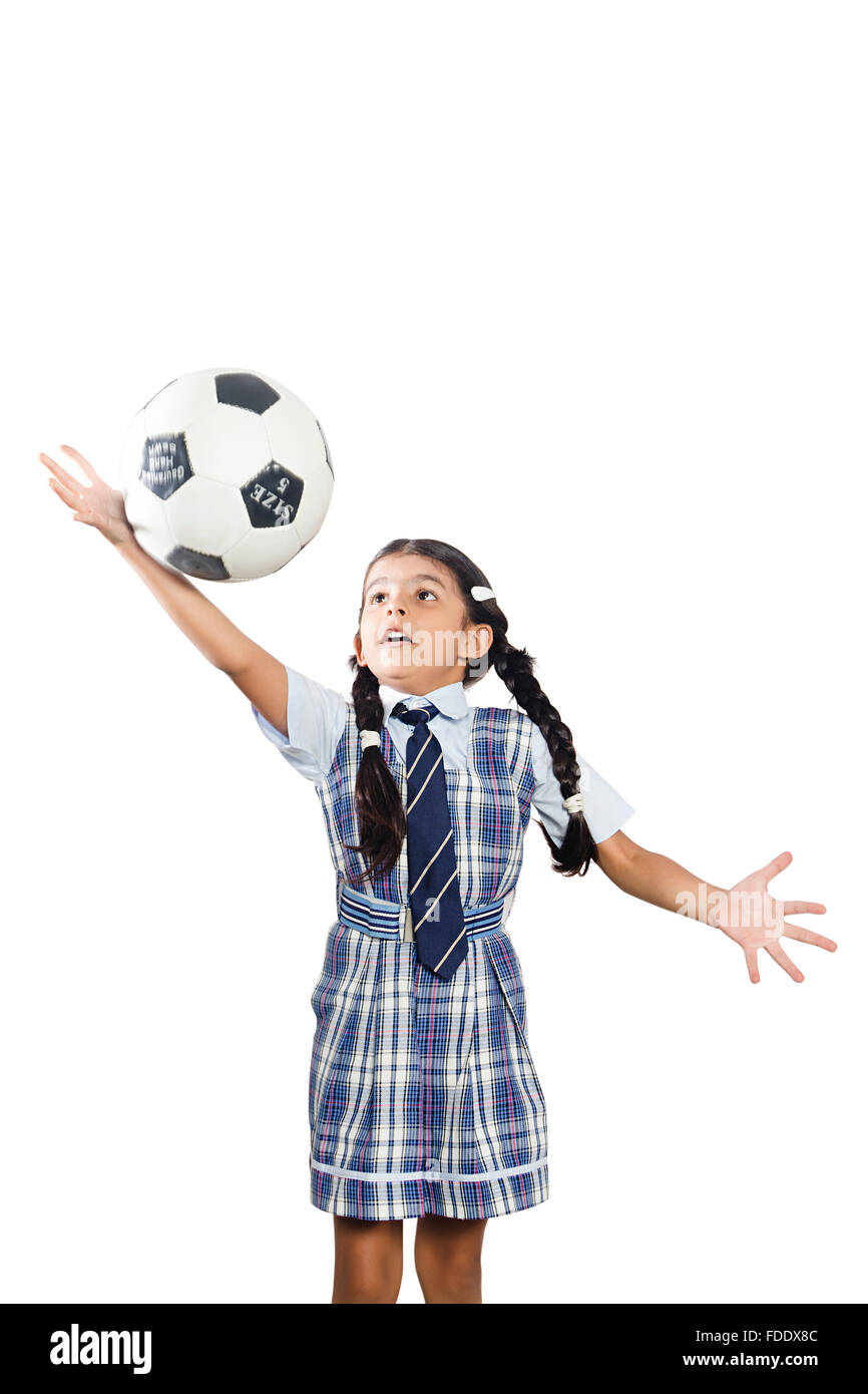 1 personne seule fille kid player football ball jeu sport la réussite des étudiants Banque D'Images