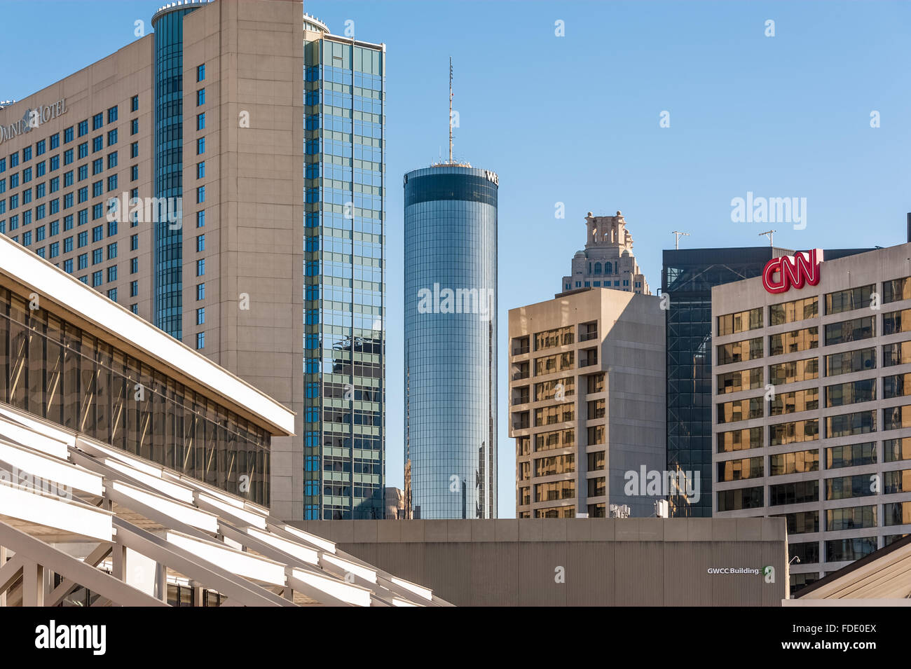 Atlanta, Géorgie, vue sur le centre-ville de CNN Center, Georgia World Congress Center, Westin Peachtree Plaza, et Omni Hotel. USA. Banque D'Images