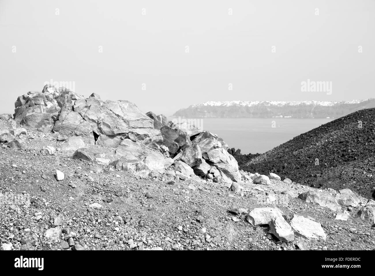 Terre volcanique en europe santorini Grèce ciel et mer méditerranée Banque D'Images