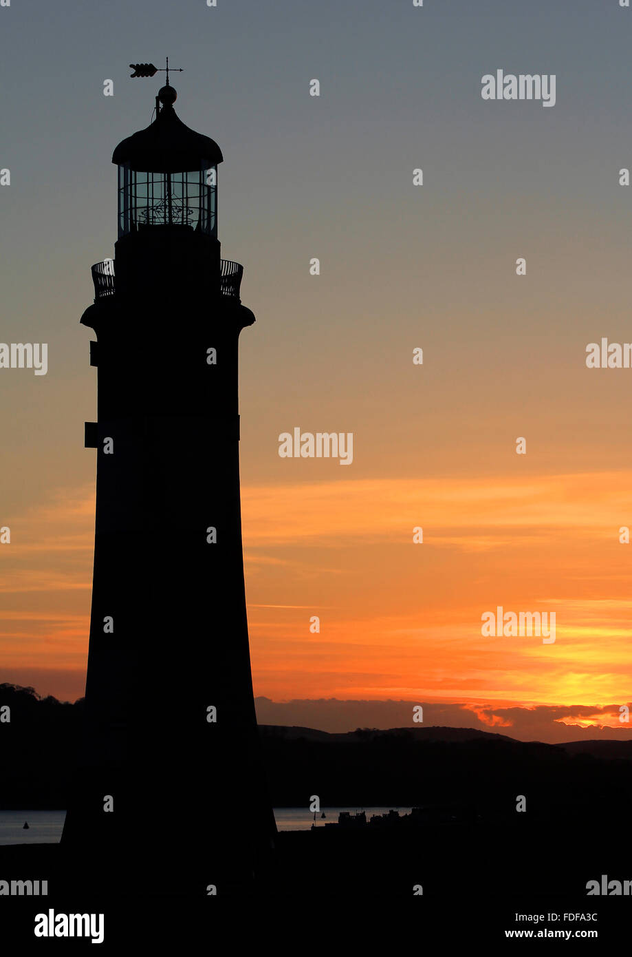 Smeaton's Tower Sunset Silhoette Plymouth Hoe, Devon, UK Banque D'Images