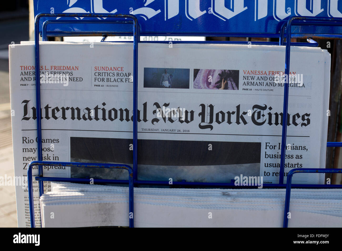 International New York Times sur la vente au Royaume-Uni Banque D'Images