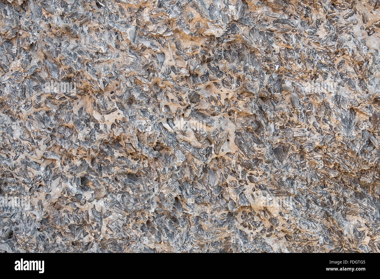 La texture de la pierre naturelle avec du sable et des cristaux pour le fond Banque D'Images