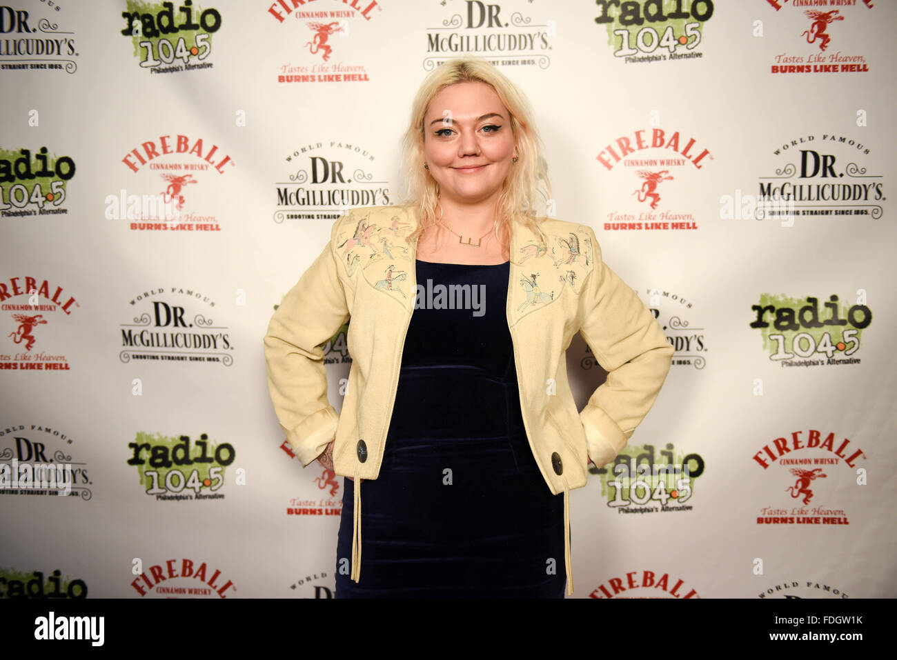 Philadelphie, Pennsylvanie, USA. Jan 31, 2016. Chanteur, auteur-compositeur et actrice, elle KING, à Radio 104,5 Confiture d'hiver Eurosport France @ Vivre à Philadelphie PA Credit : Ricky Fitchett/ZUMA/Alamy Fil Live News Banque D'Images