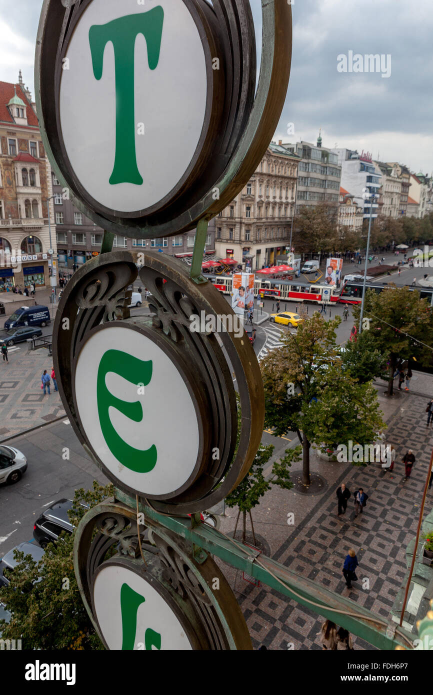 Vue sur la place Venceslas, vue depuis le Grand Hôtel Evropa, Prague, République Tchèque Banque D'Images