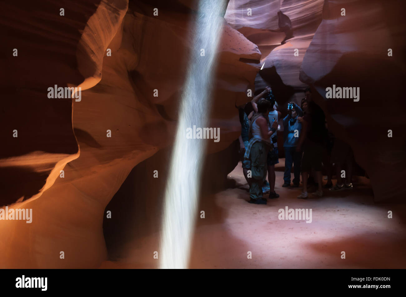 Antelope Canyon est le plus photographié canyon fente dans le sud-ouest américain. Il est situé sur Navajo Land près de Page, Arizona. Banque D'Images