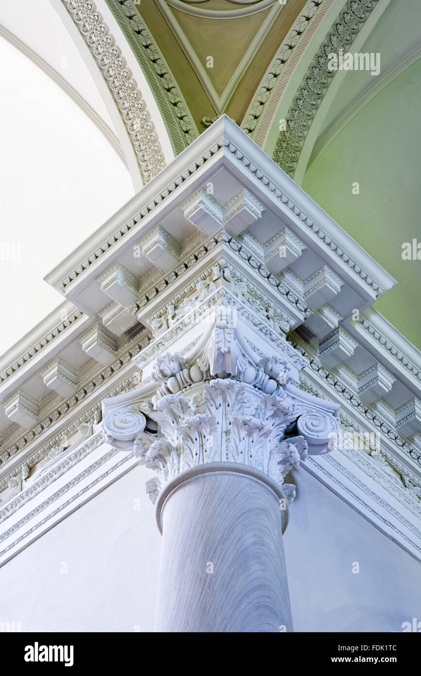 Colonne et plafond détail de la chapelle de Palladio, commencé en 1760 à la conception de James Paine, à The Green Lawns, Newcastle upon Tyne. L'intérieur n'a été achevé qu'en 1812. Banque D'Images